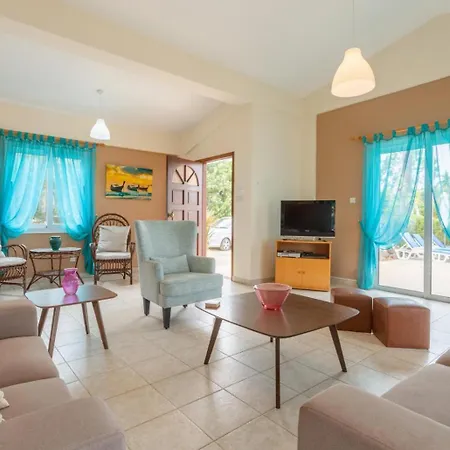 Christia Maris ヴィラ ネオ・チョリオ